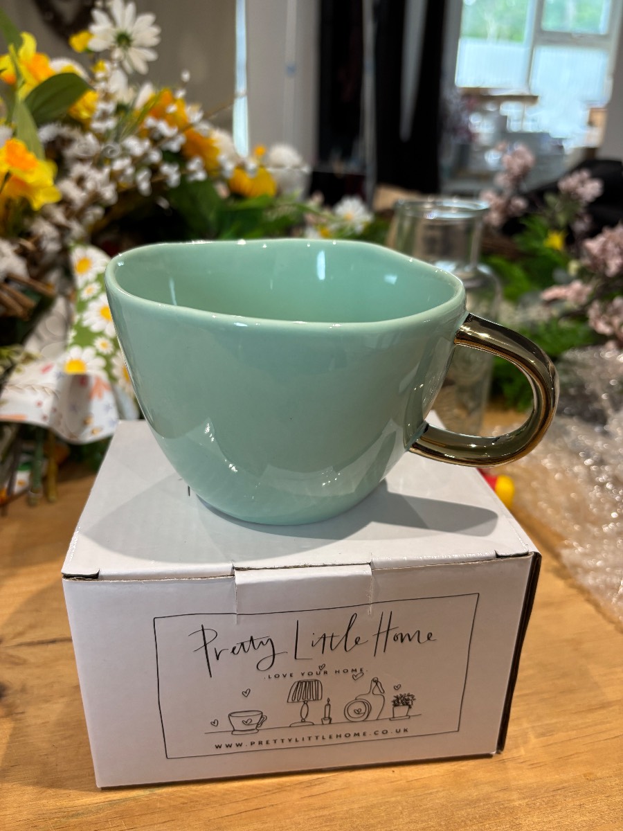 Irregular Green Mug - Pretty Little Home - New