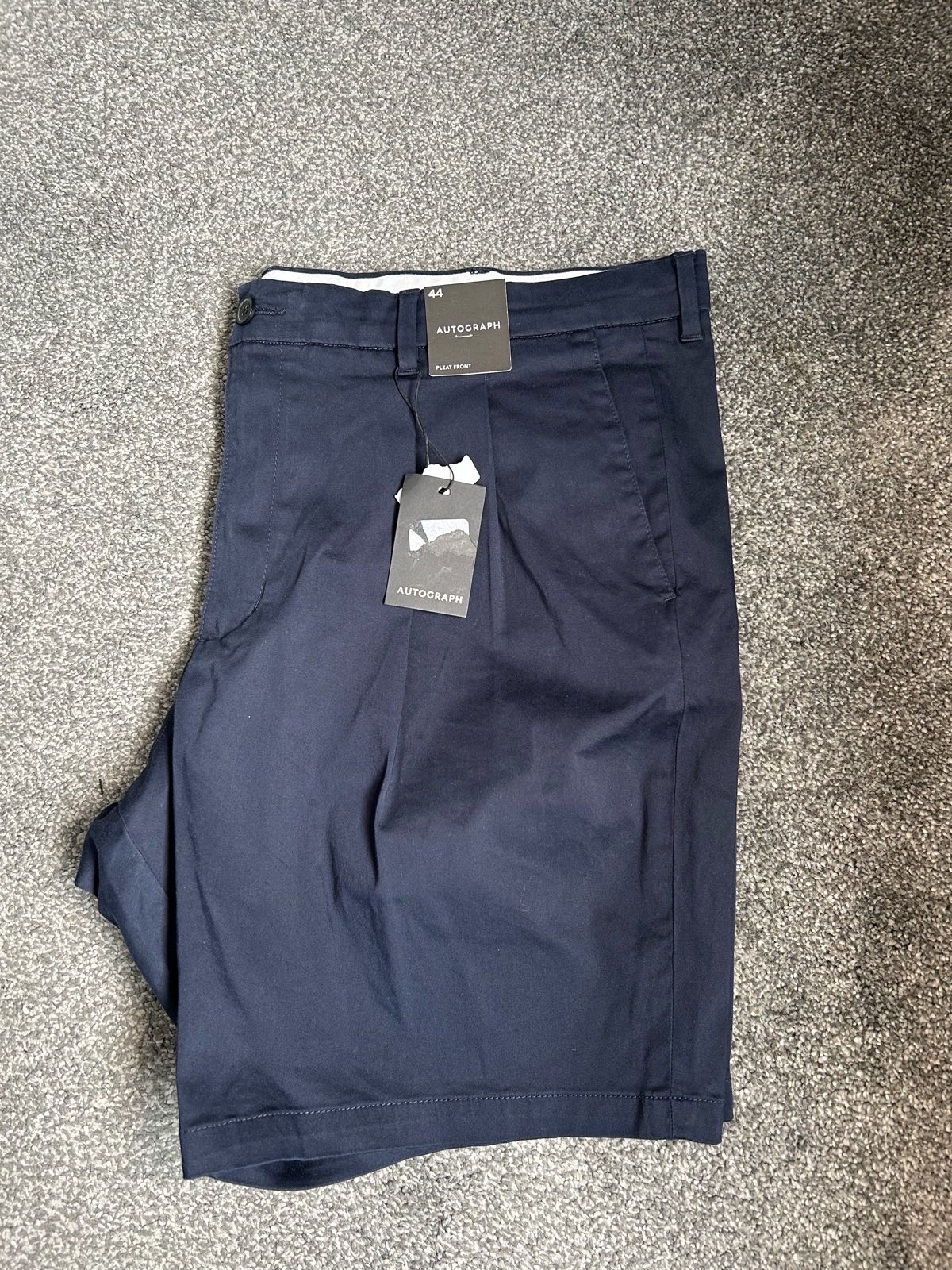 M&S Autograph mens pleated shorts - Navy blue - W44 - NEW