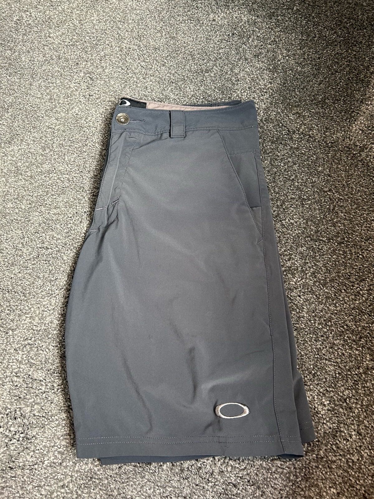 Oakley men’s casual athletic shorts - Light grey - W30