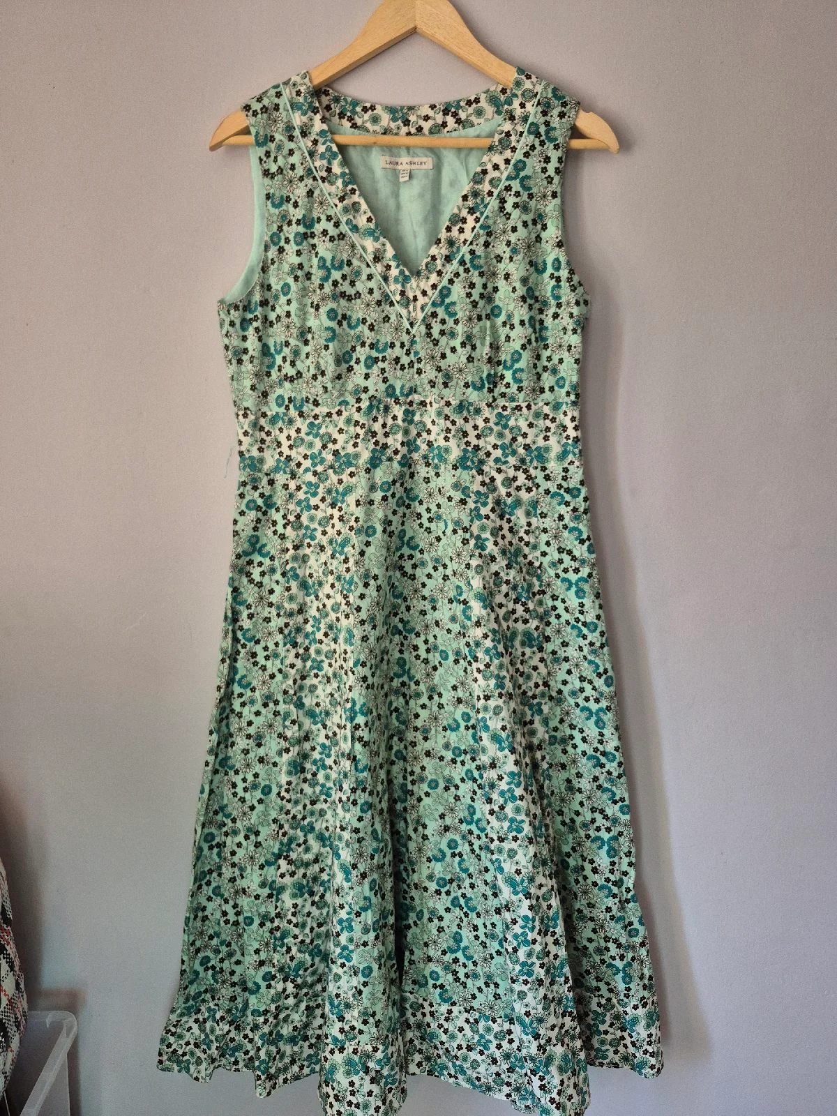 Laura Ashley Floral Cotton Fit & Flare Midi Dress – UK 14