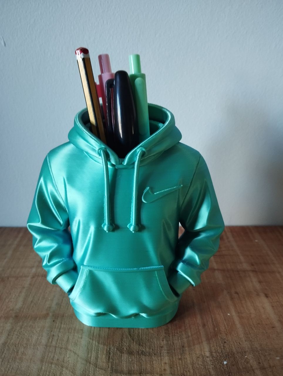3d printed Nike hoodie pen holder