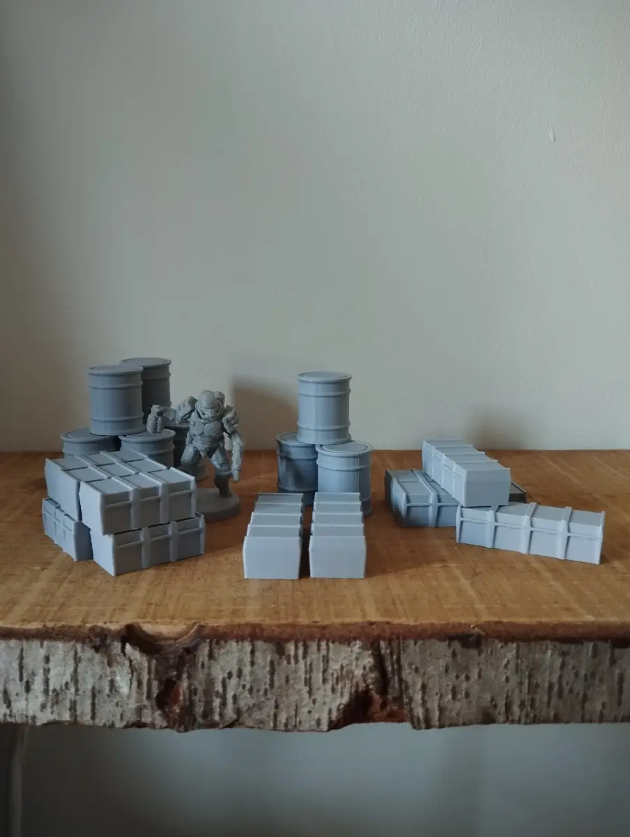 3d printed set of oli barrels and storage crates for Warhammer and wargames