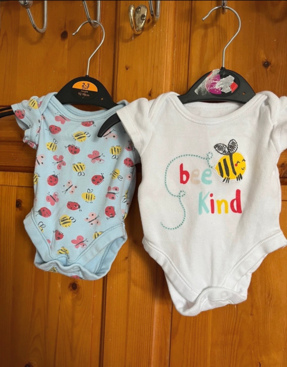 Nutmeg Newborn Blue & White Bee Kind Bodysuits