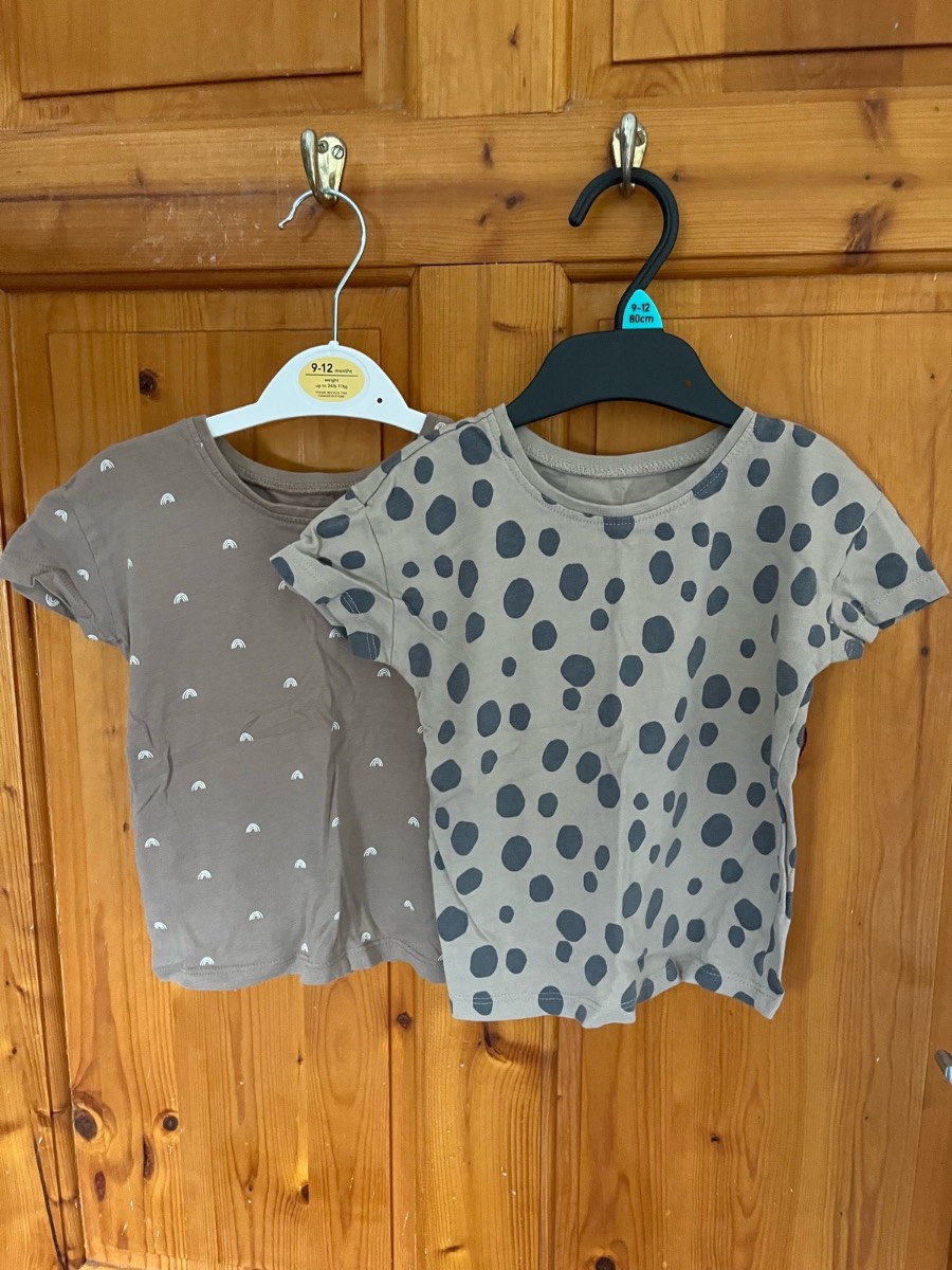 George Girls 18-24 Months Brown Polka Dot & Rainbow Print TShirts