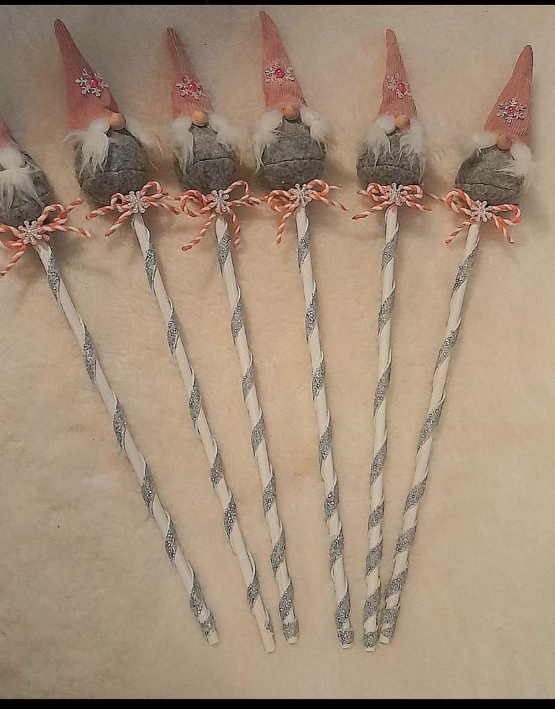 Set of gonk picks