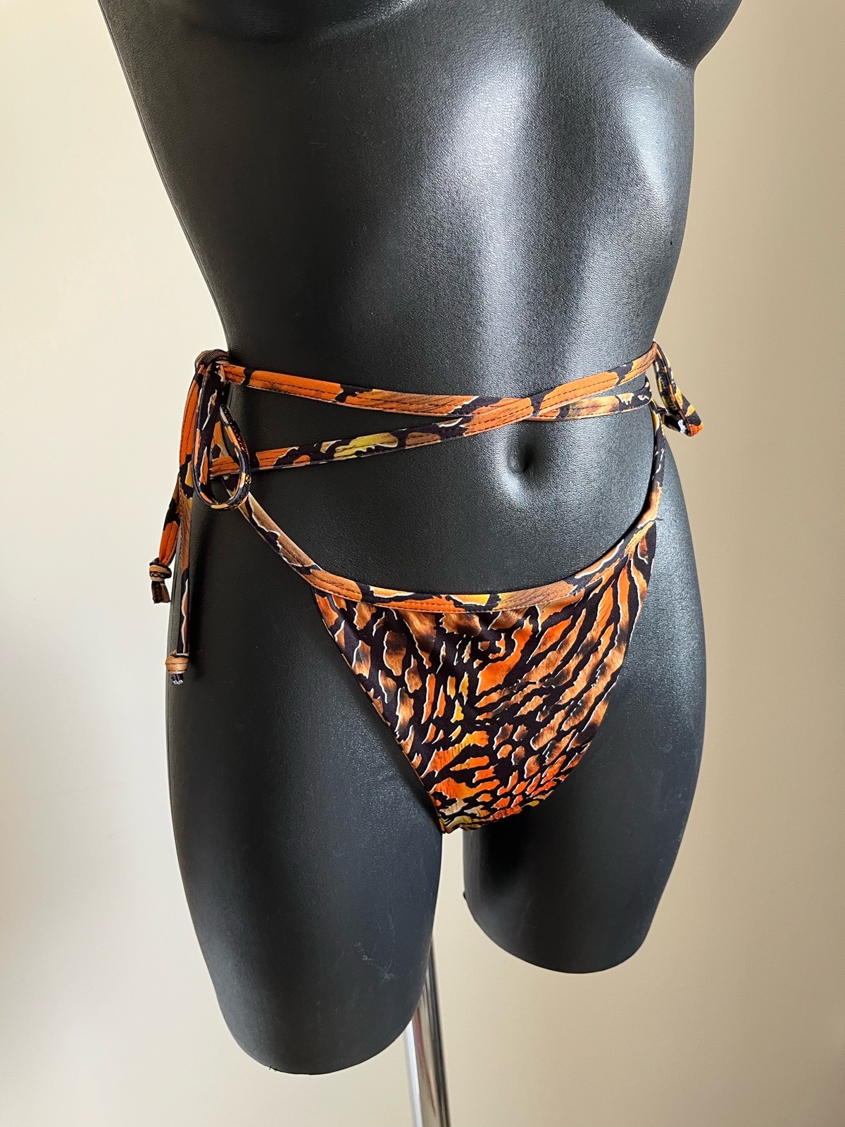 PLT Printed Bikini Bottom Size 10