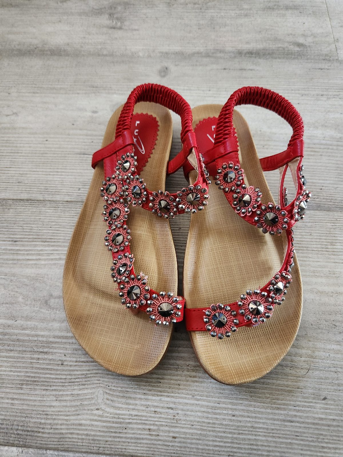 Lunar Red Jewelled Wedge Sandals NWOT Size 4