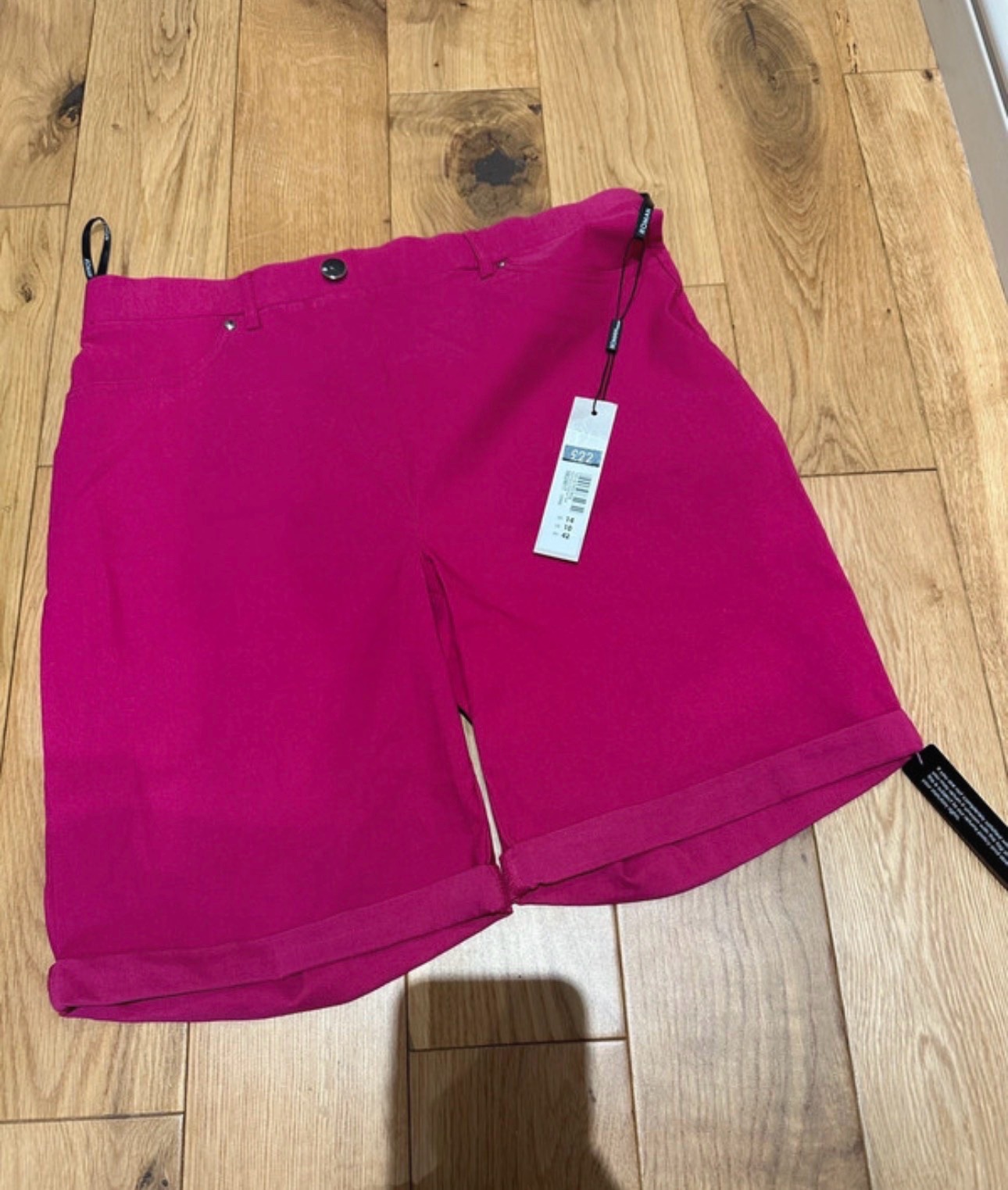 Size 14 woman's Roman smart chino pink shorts knee length