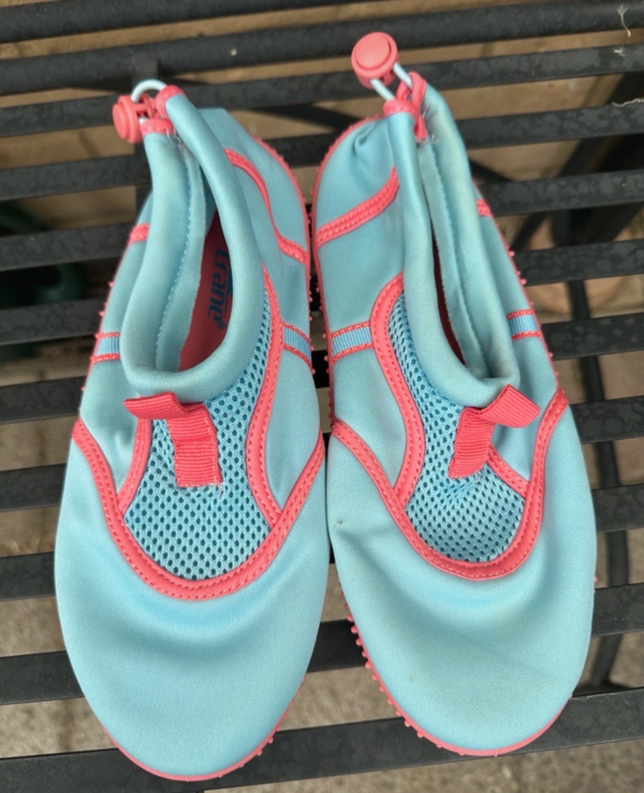 Size 1 junior water shoes crane Water shoes beach