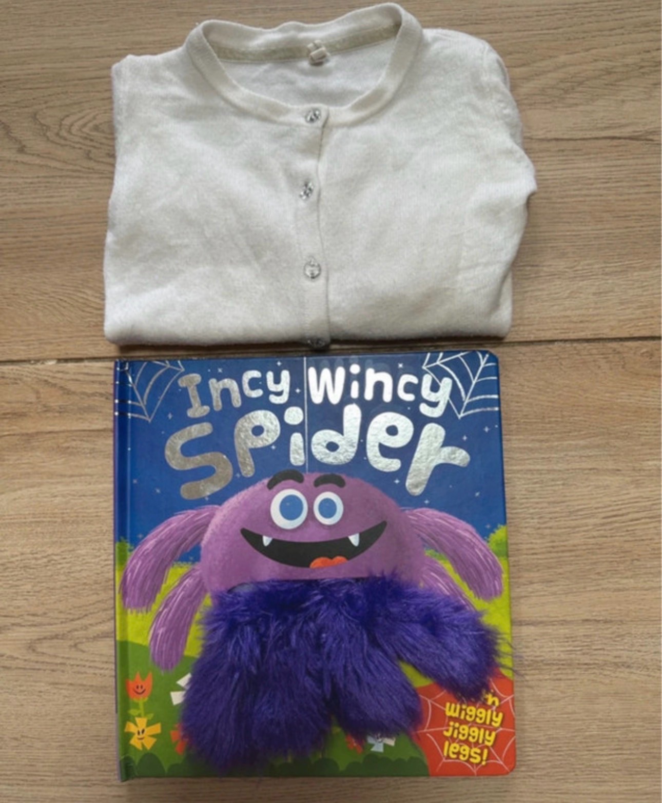 White cardigan 18 months and Incy wincy spider book igloo books puppet