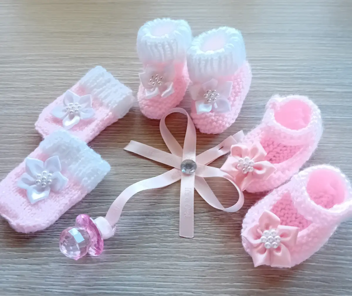 Reborn doll knitted shoes and accessories