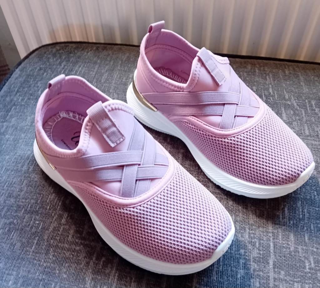 Dusky pink ultimate comfort slip on trainers