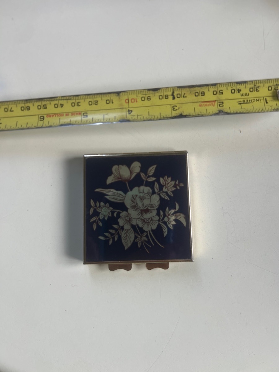 Compact / handbag mirror