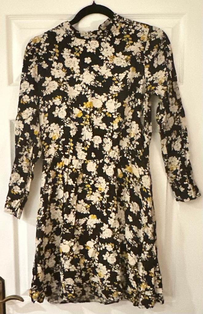 Size 10 NEXT petite ditsy floral dress long sleeves