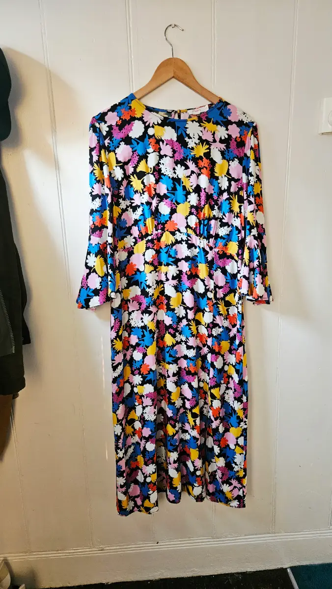 Finery London Floral Midi Dress UK 14 Black Multicolour Bell Sleeve Fit & Flare