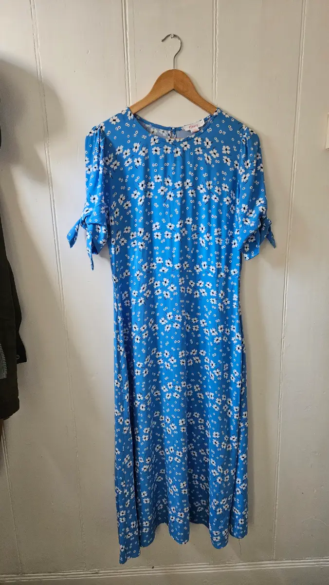 Finery London Blue Floral Midi Dress UK 14 White Daisy Tie Sleeve 100% Viscose