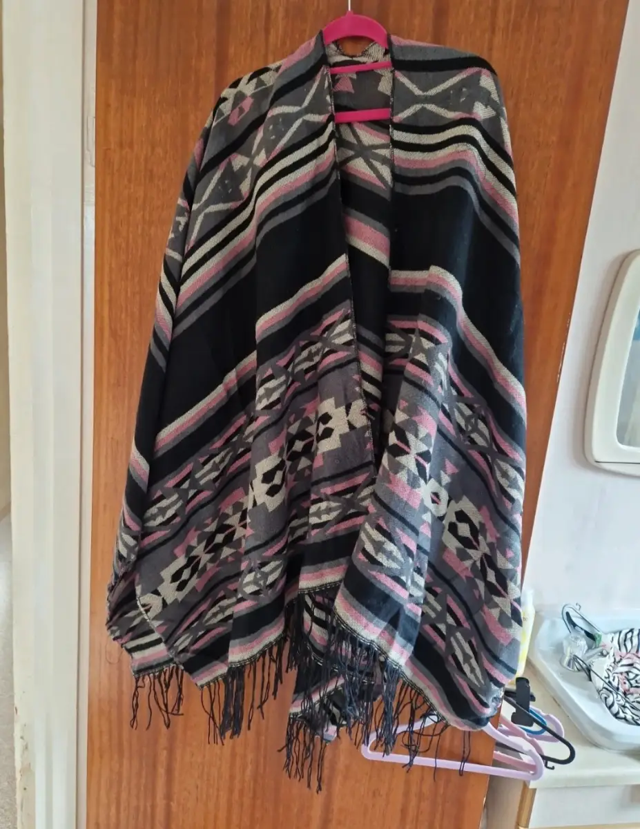 Vintage New Look Aztec Poncho Cape. One Size.