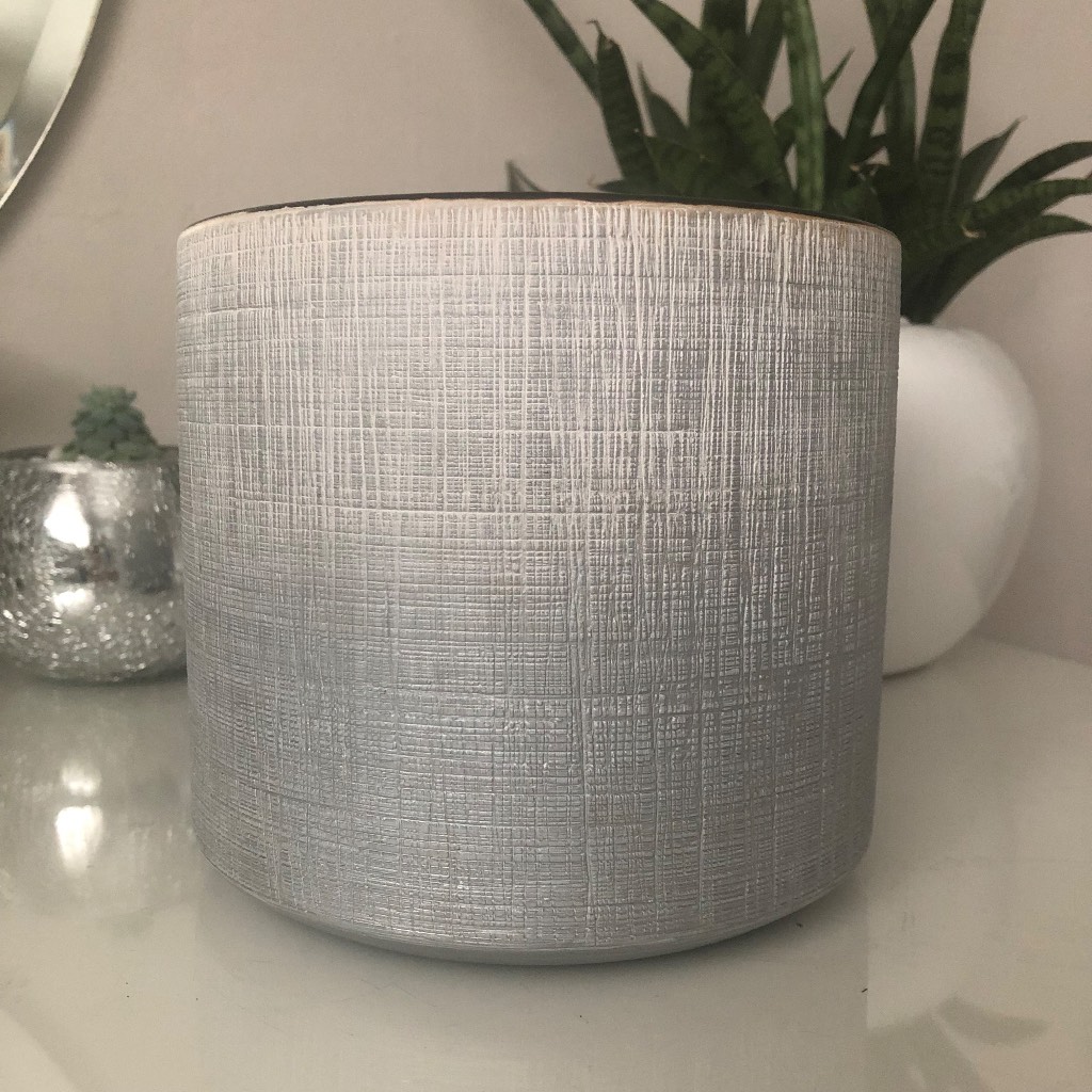 silver textured pot planter plant indoor Houseplant Pot Drainage Plug