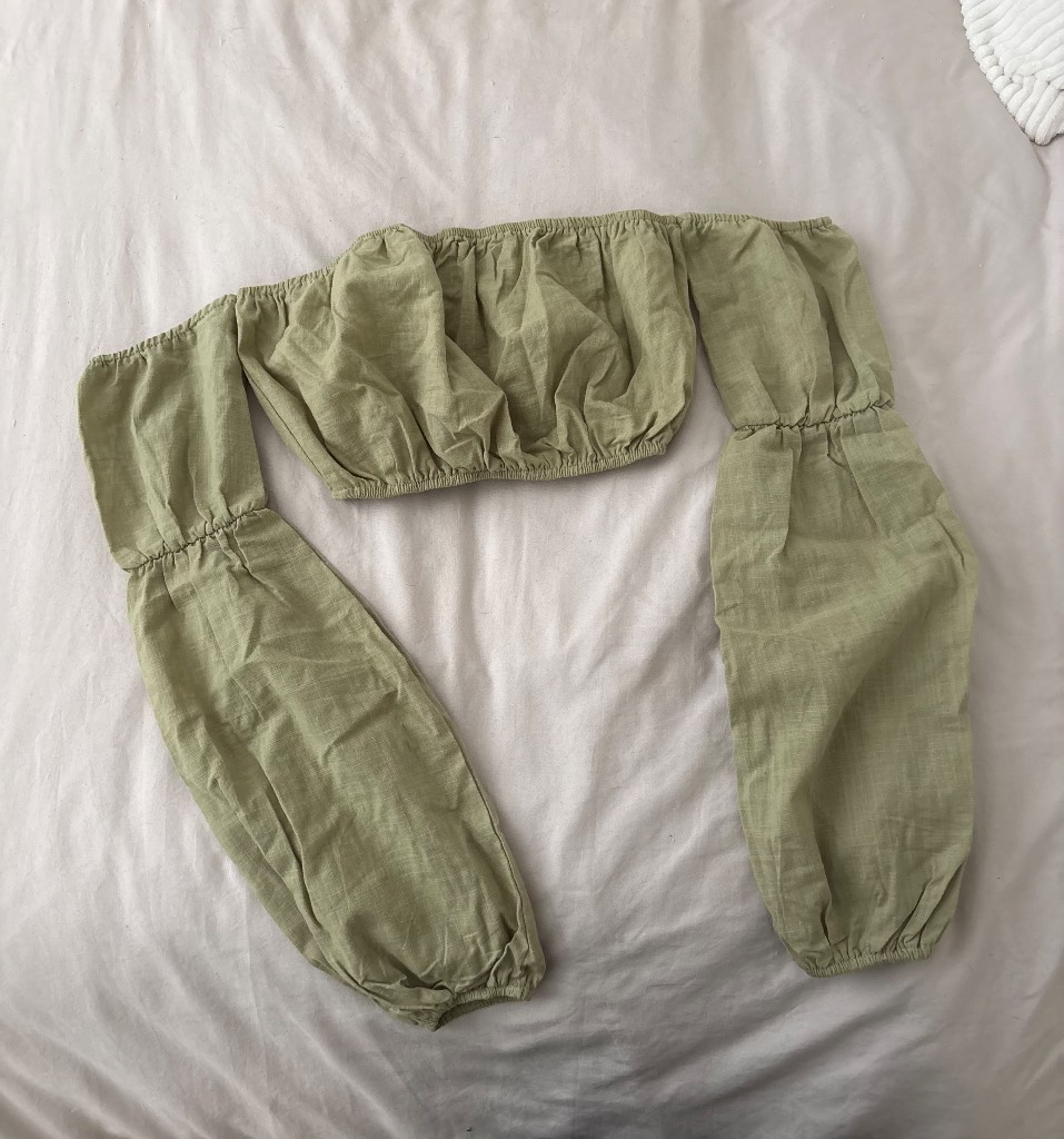 Ladies off the shoulder long sleeve green crop top Bandeau size 8