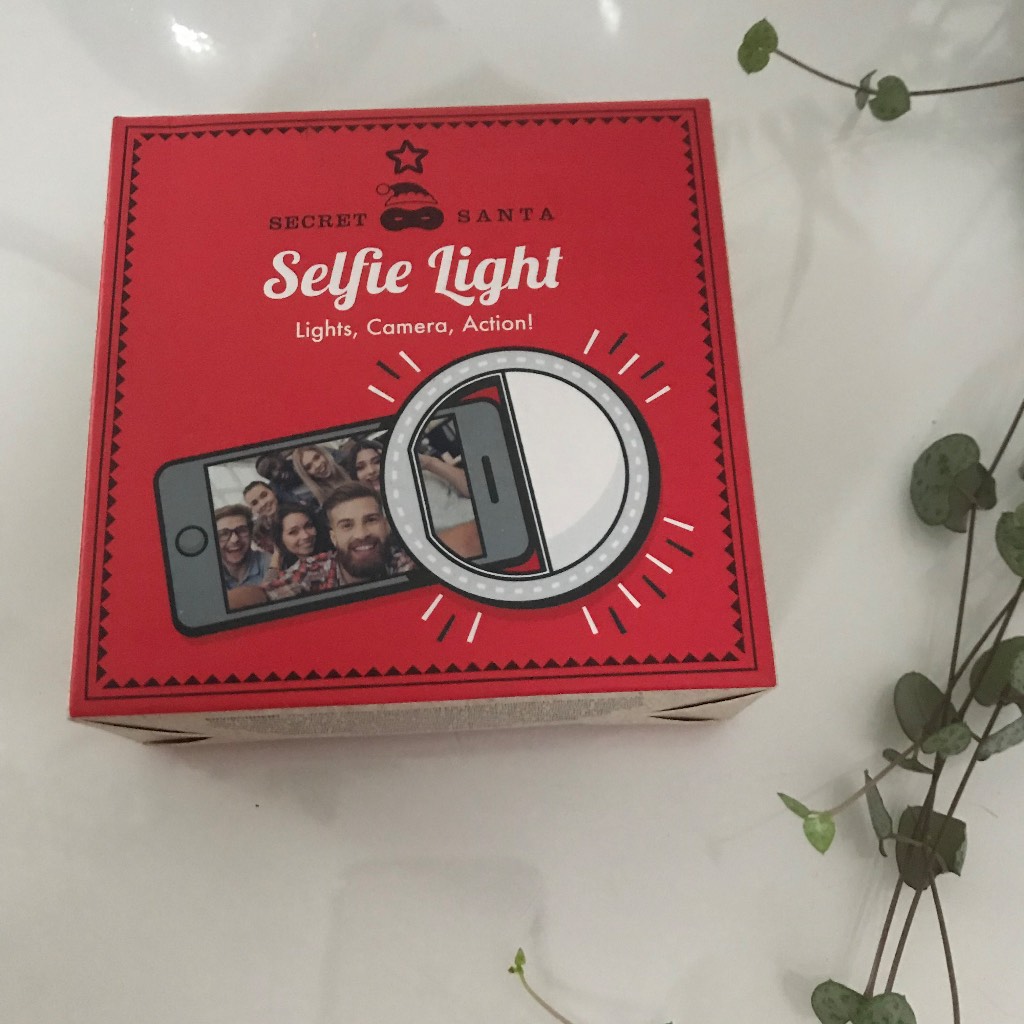 Selfie light phone attachements