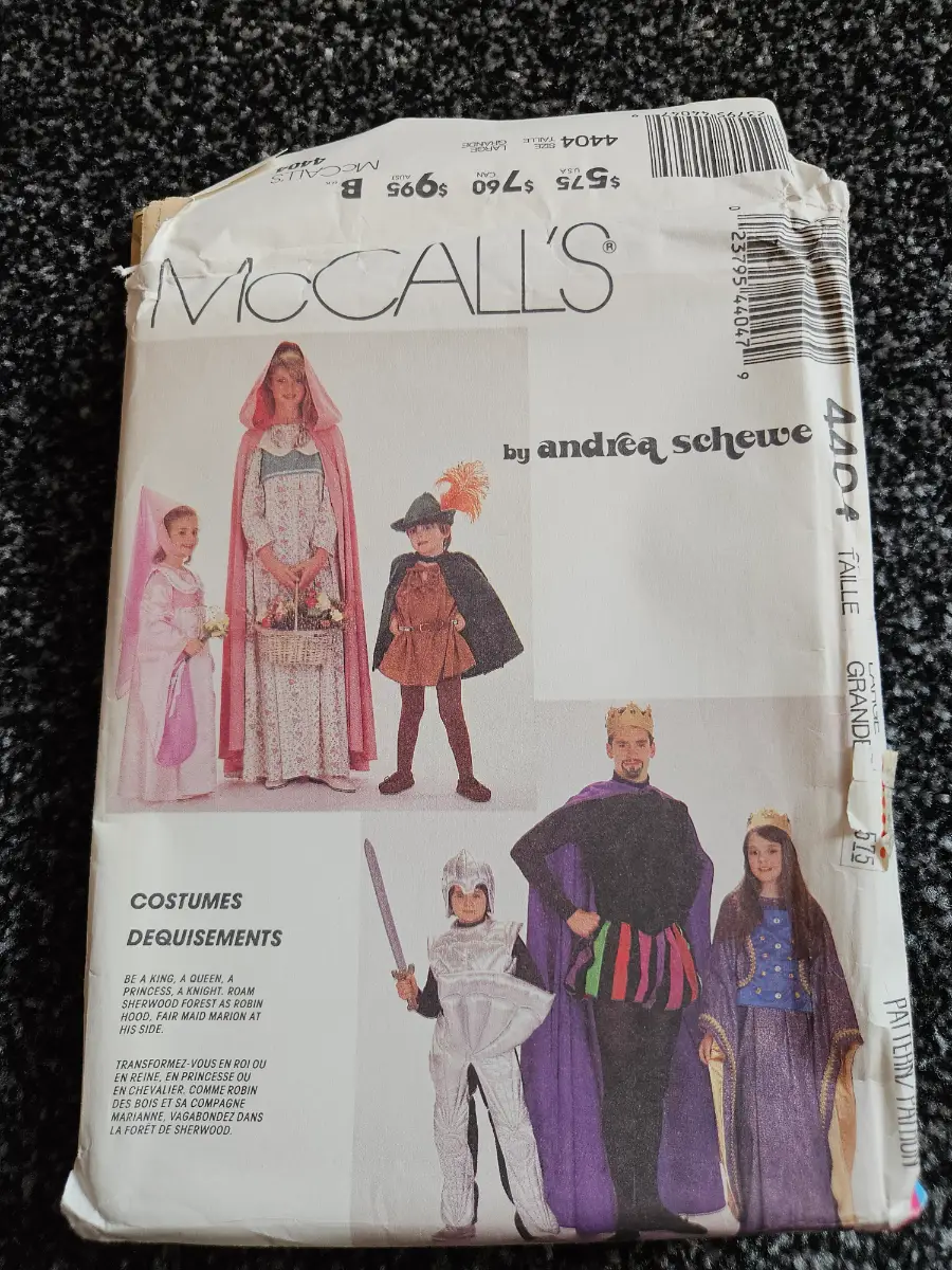McCalls sewing pattern 4404 Costumes