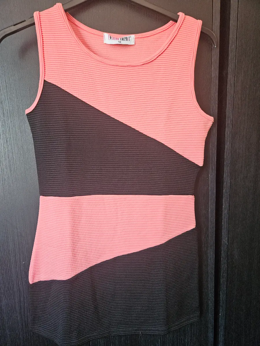 Womans dress/top pink and black size 12