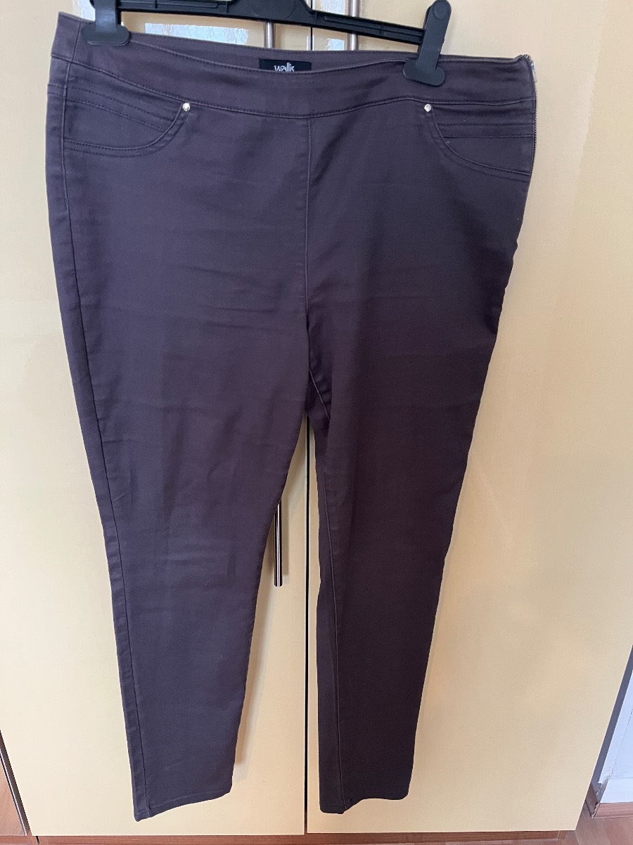 Size 14 Wallis grey fitted trousers