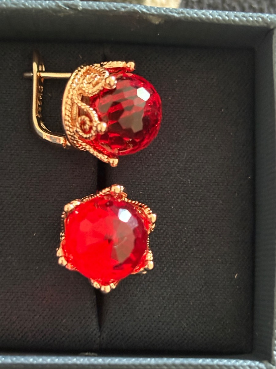 Gold rolled earrings