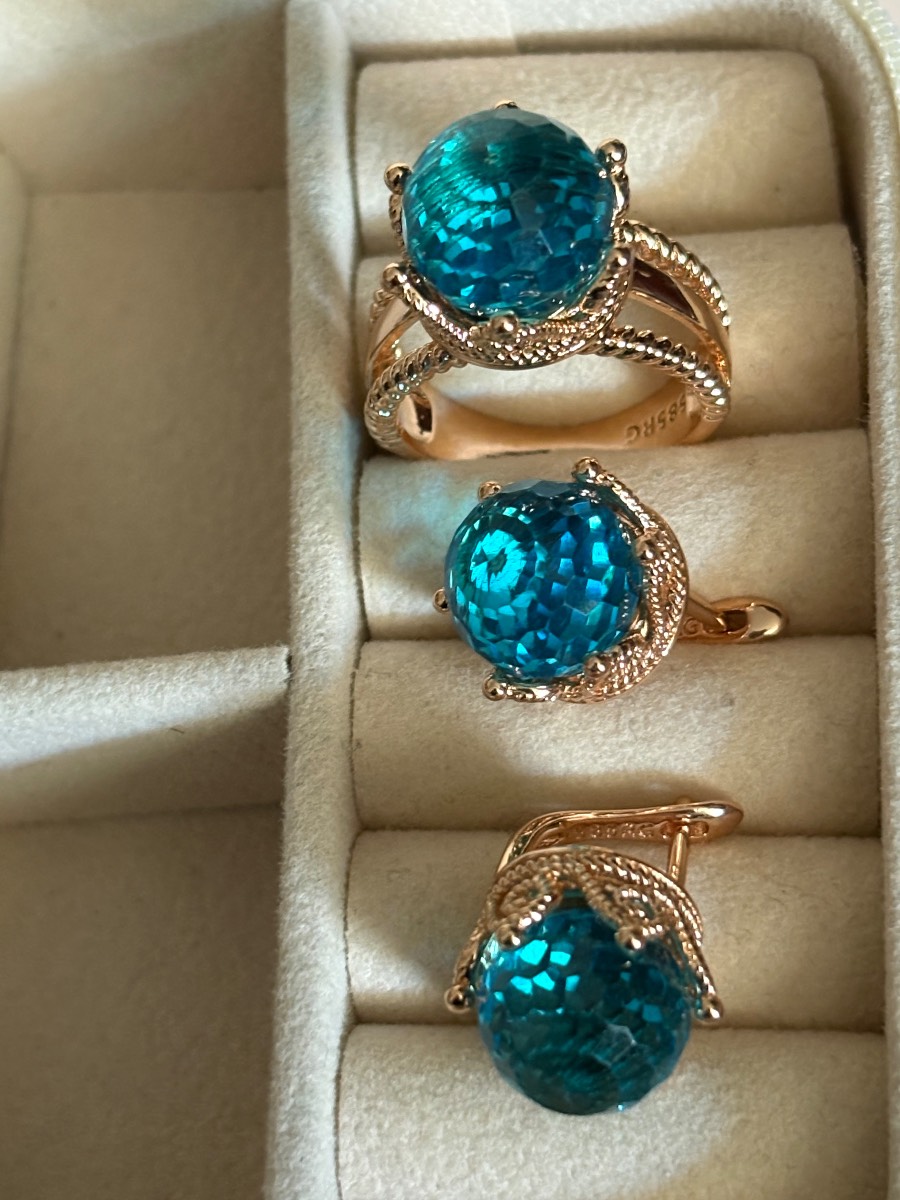 Earrings and ring set