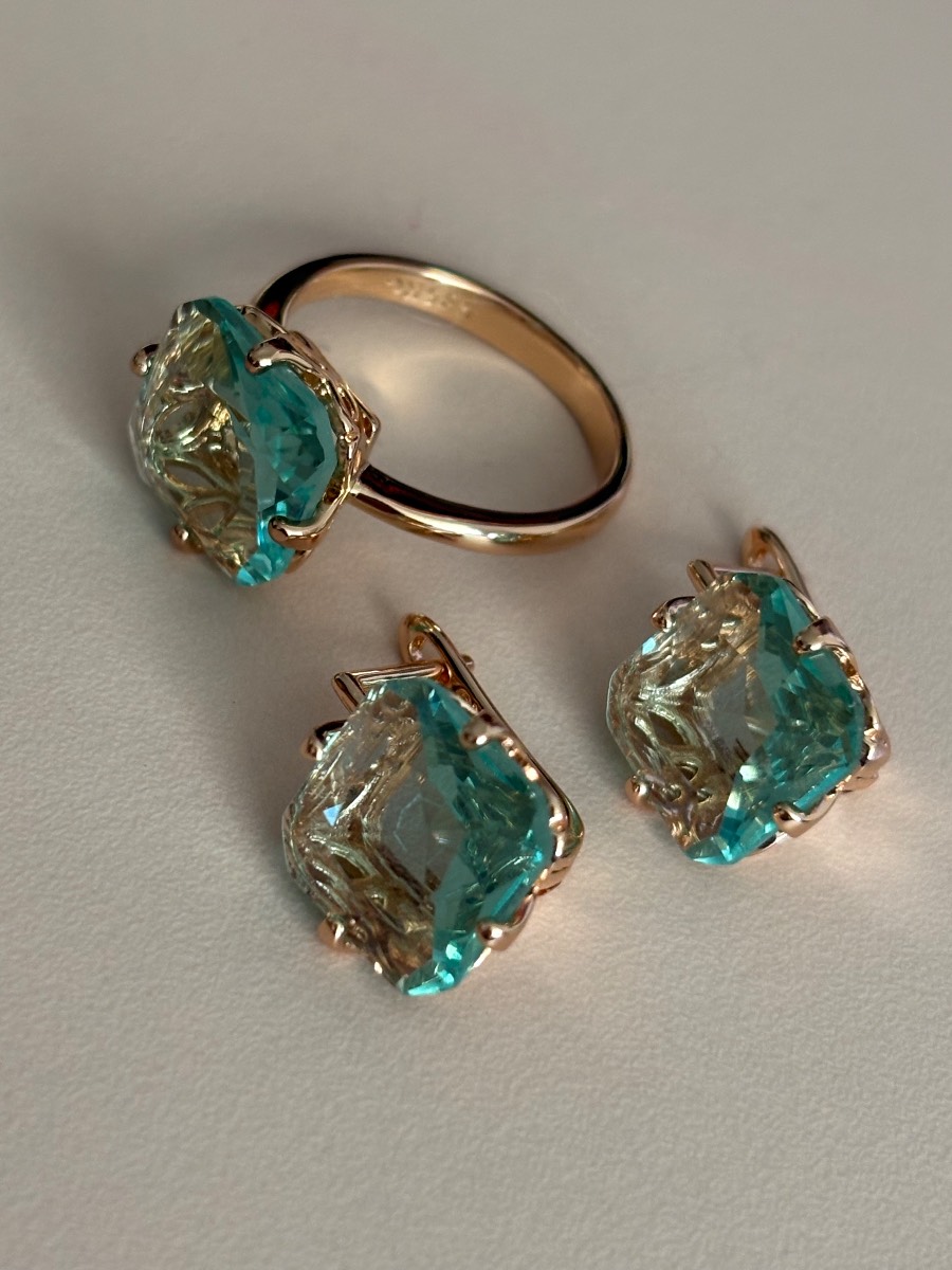 Earrings and ring rose gold plated