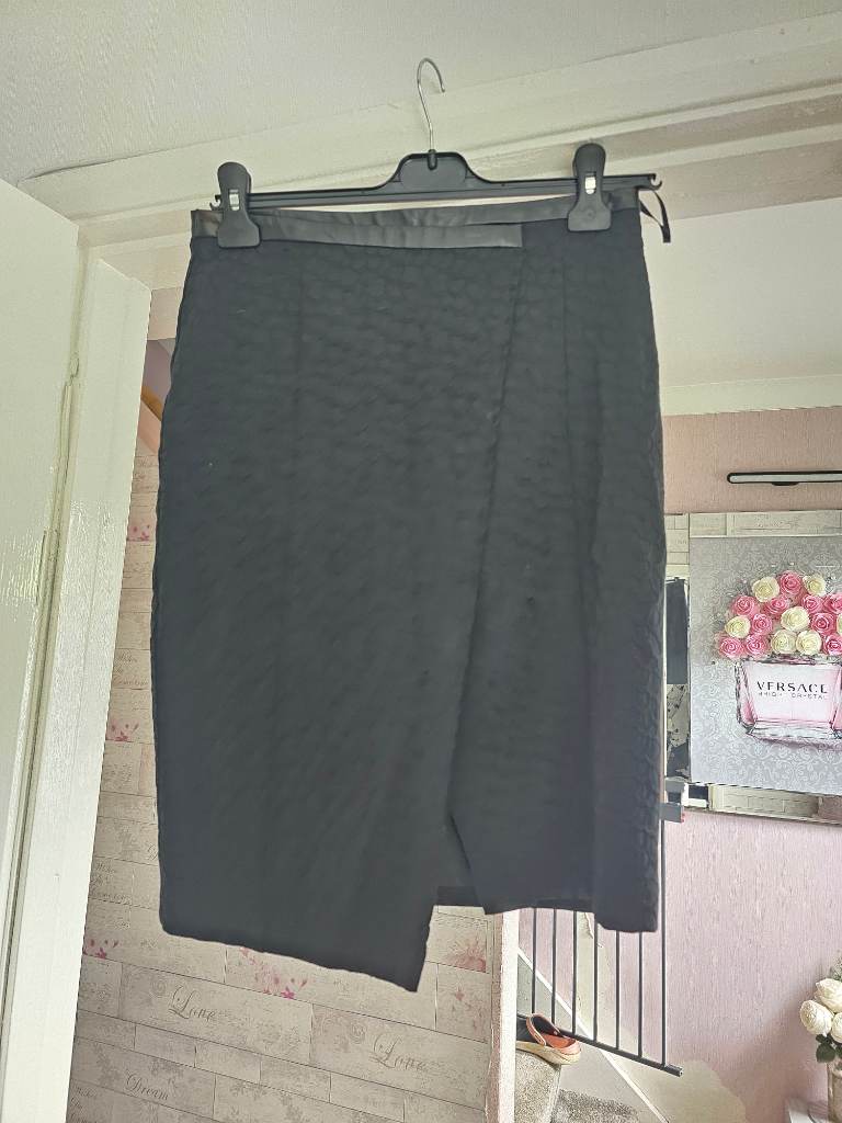 Limited Edition jacquard skirt size 10