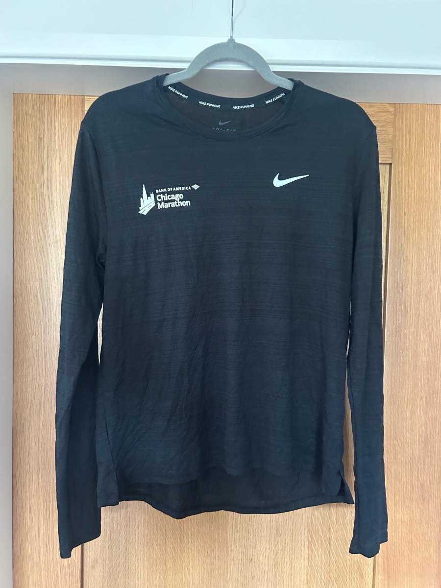 Nike pre loved tee shirt …Size M