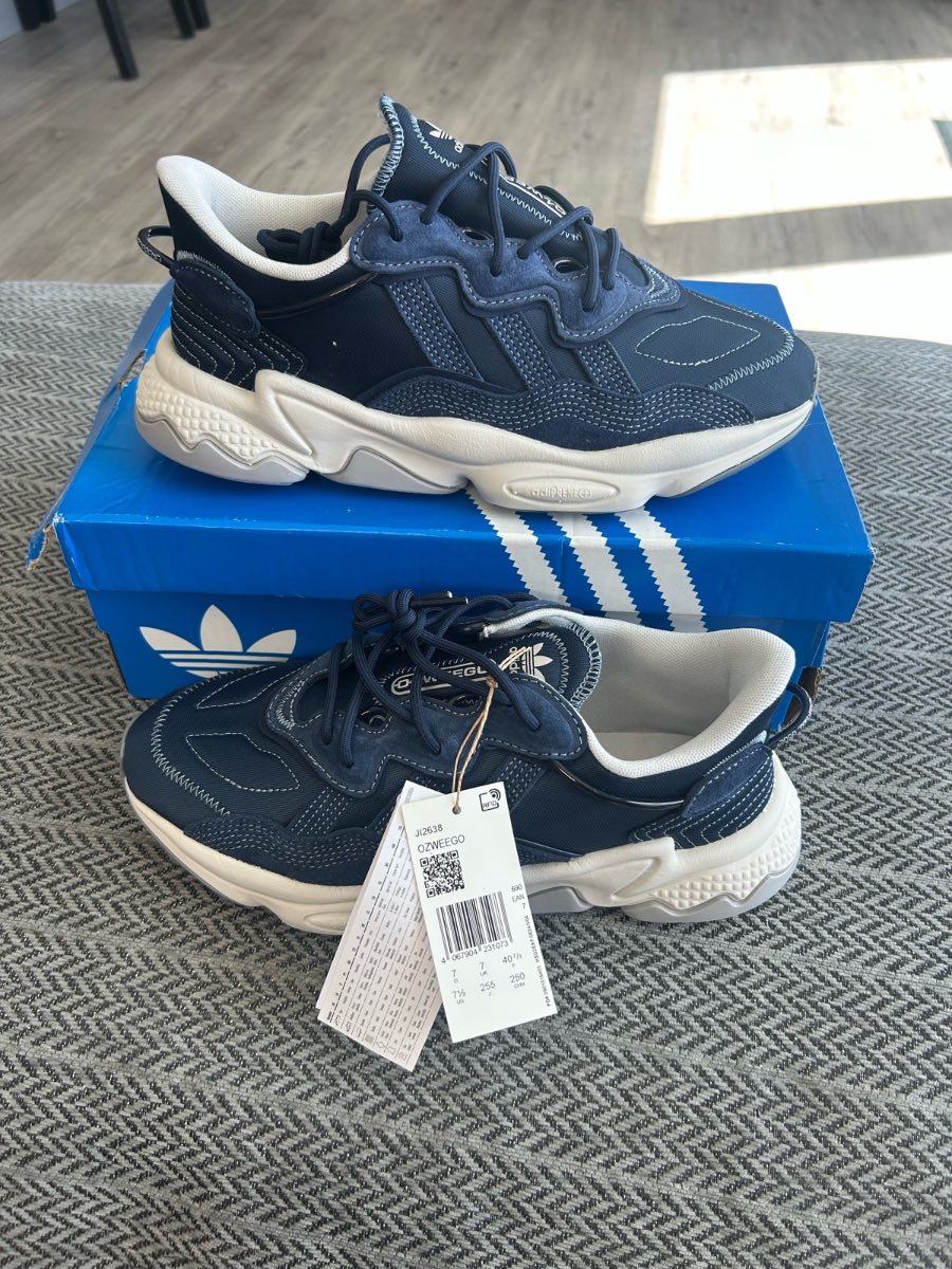 Adidas Ozweego trainers BNWT Size 7