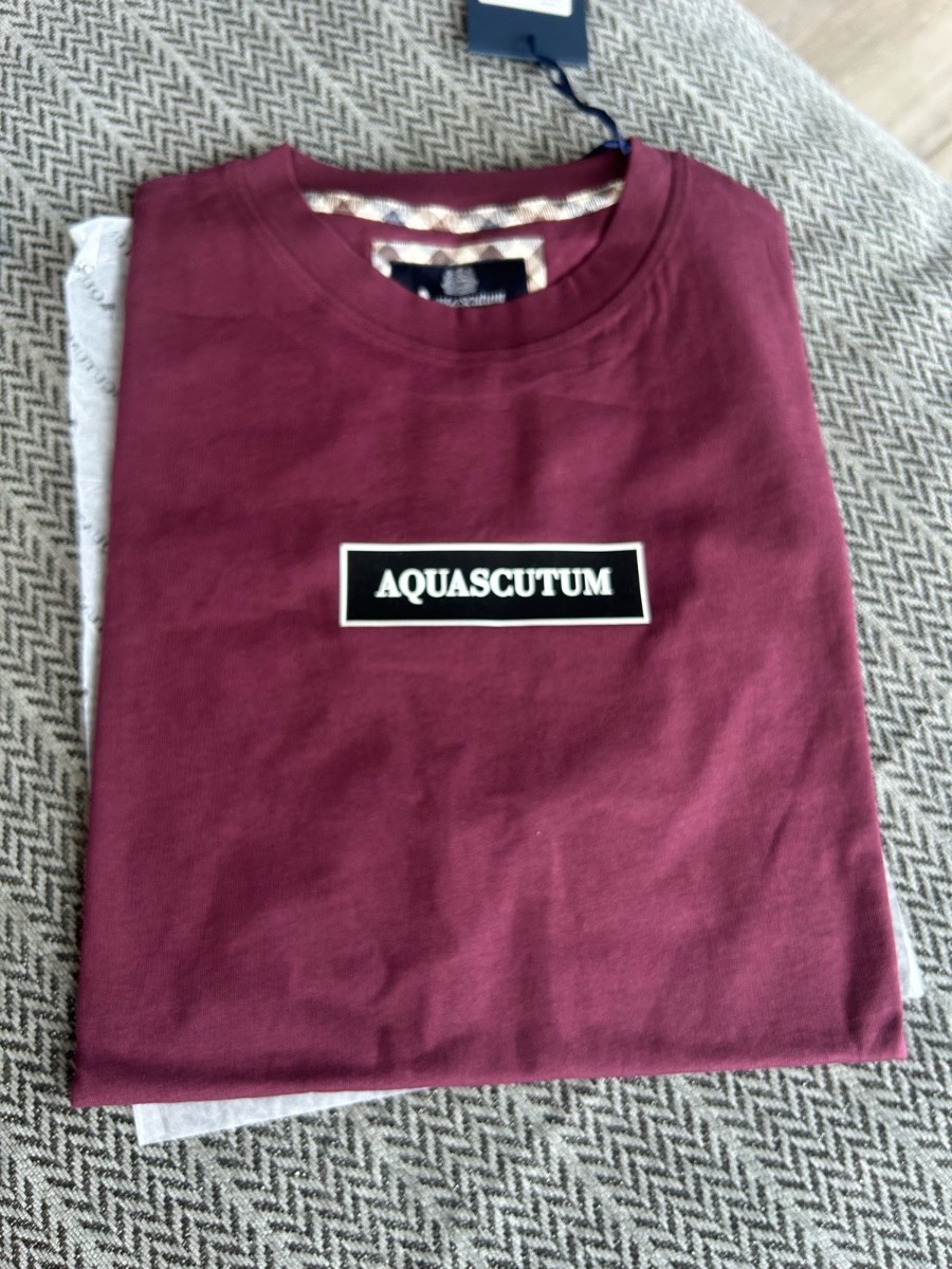 Aquascutum t shirt BNWT Size XL