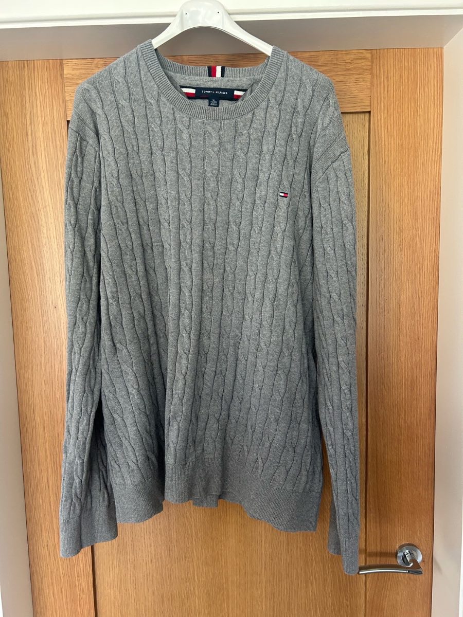 Tommy Hillfiger jumper Size XL