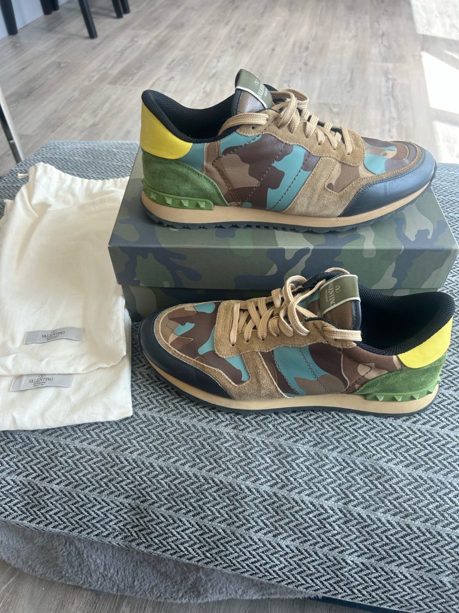 Valentino Garavani ‘Rockrunners size 11
