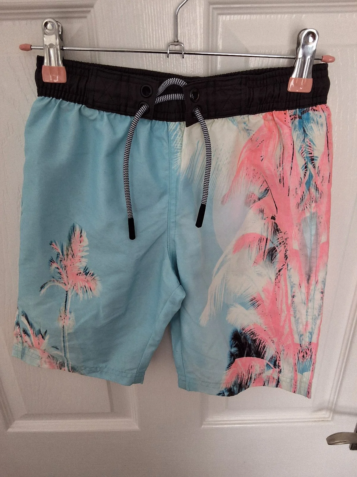 M&S Boy's topical swimming shorts size 6-7 years