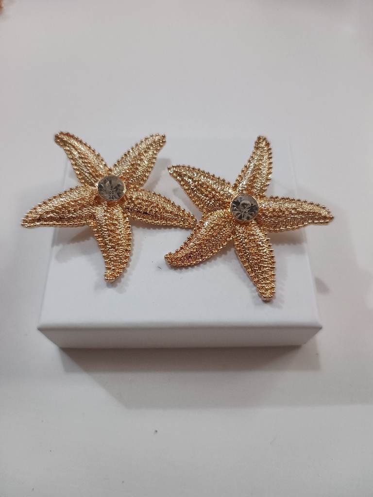 River Island gold tone starfish earrings