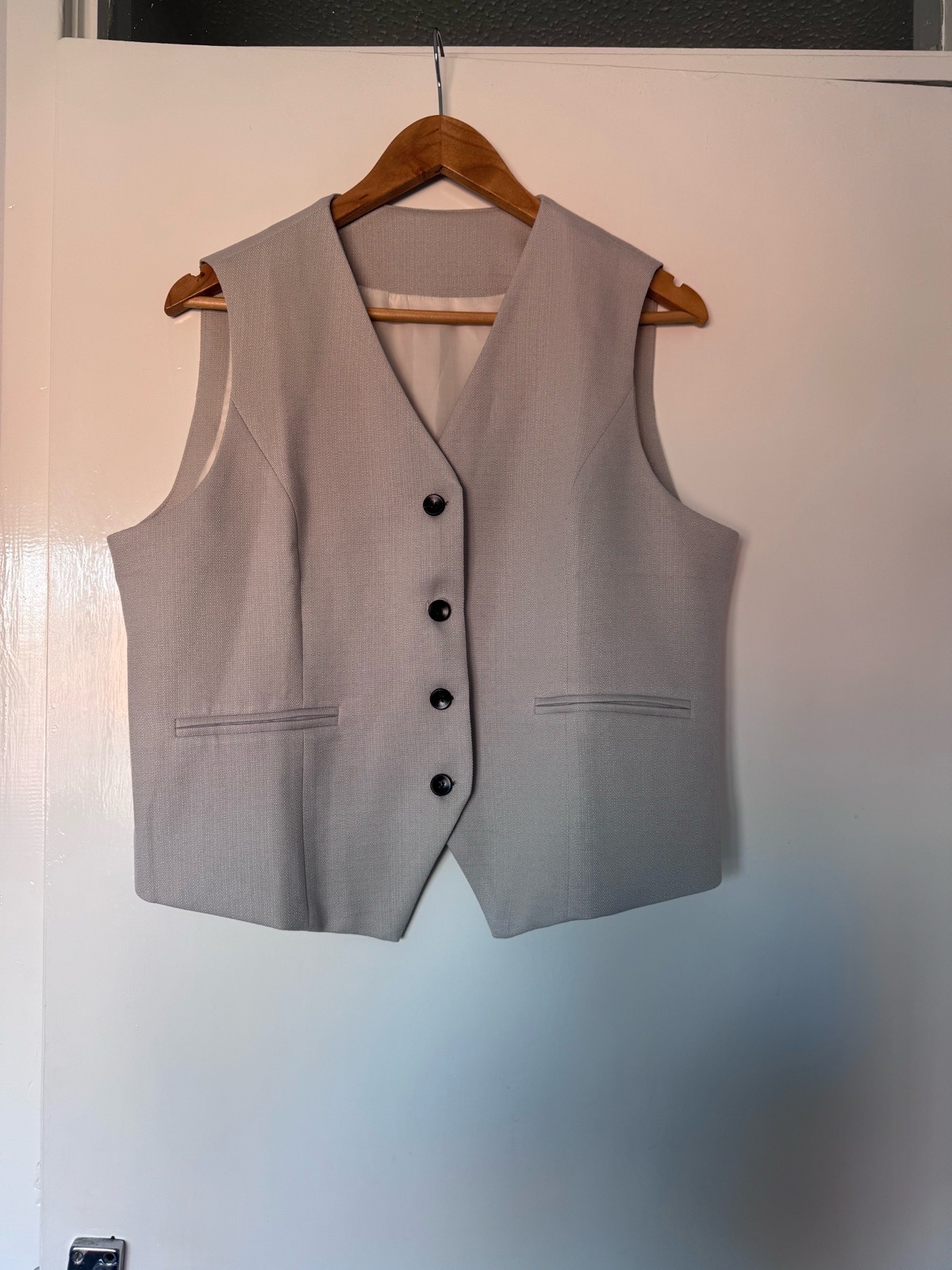 Women’s Light Grey V-Neck Suit Vest / Waistcoat - Size XL - Fully Lined