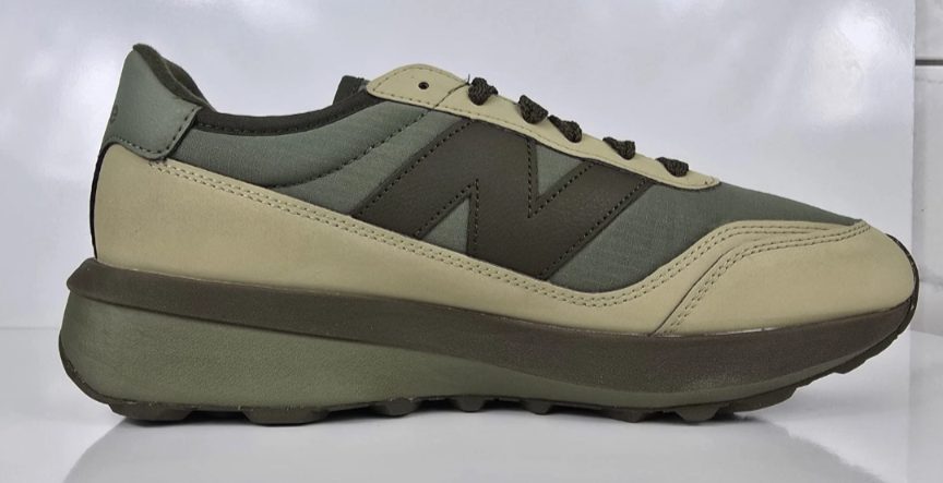 Men's New Balance 370 Trainers Olivine/Green Lace-Up Size 9 NEW UK Everyday