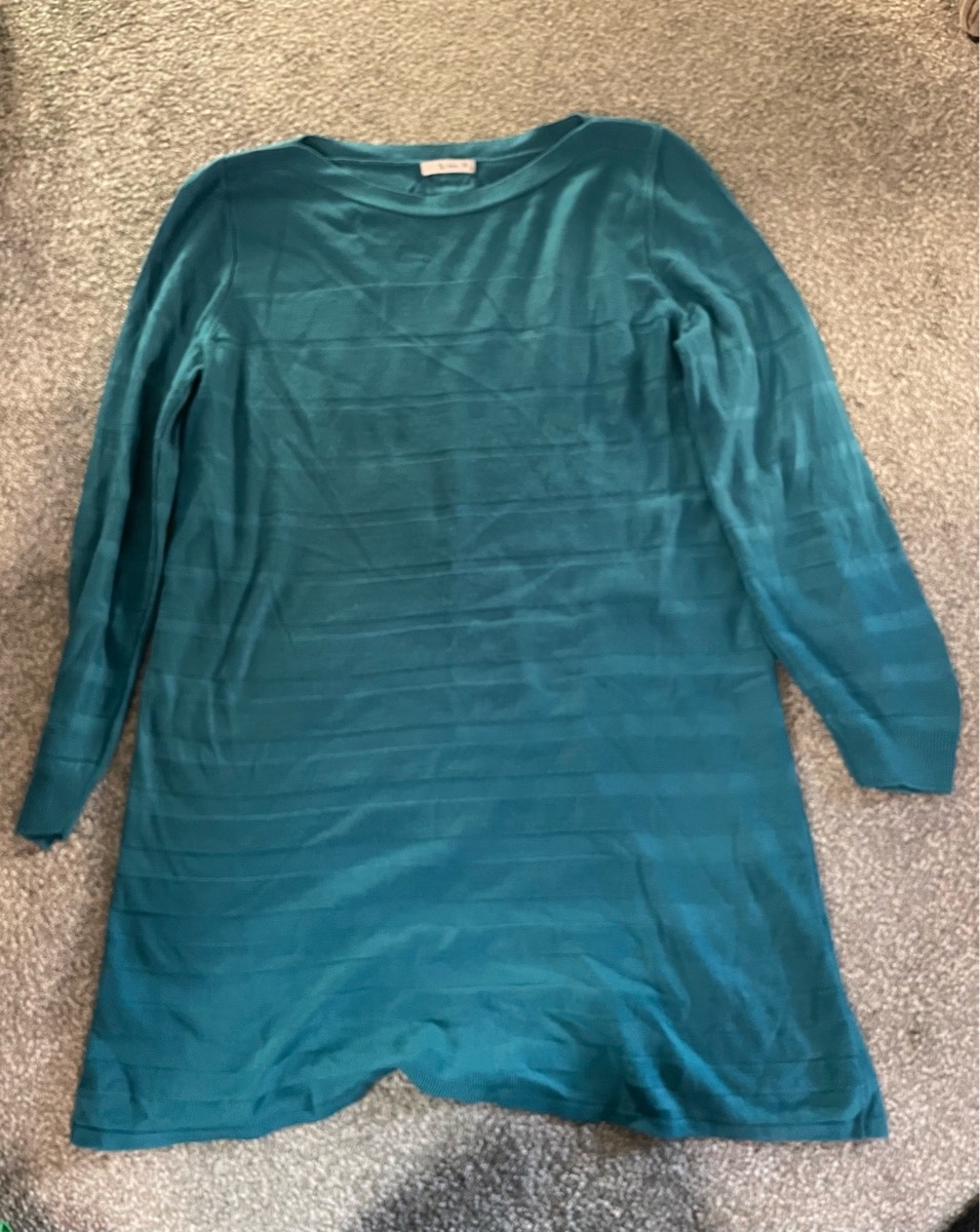 Ladies teal long jumper