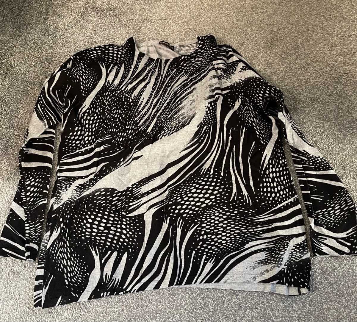Ladies sparkle top