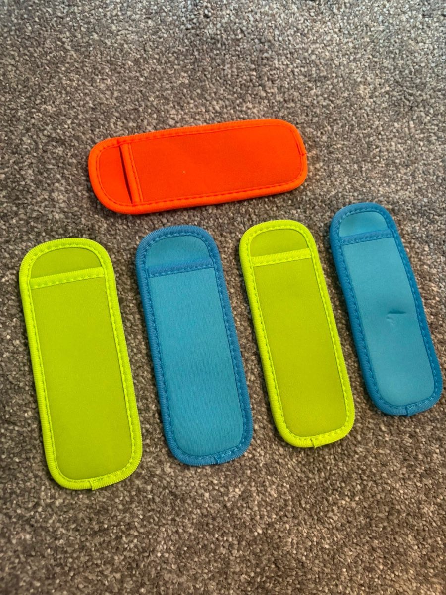 Ice lolly holders
