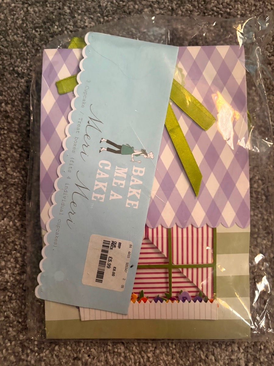 Cupcake boxes