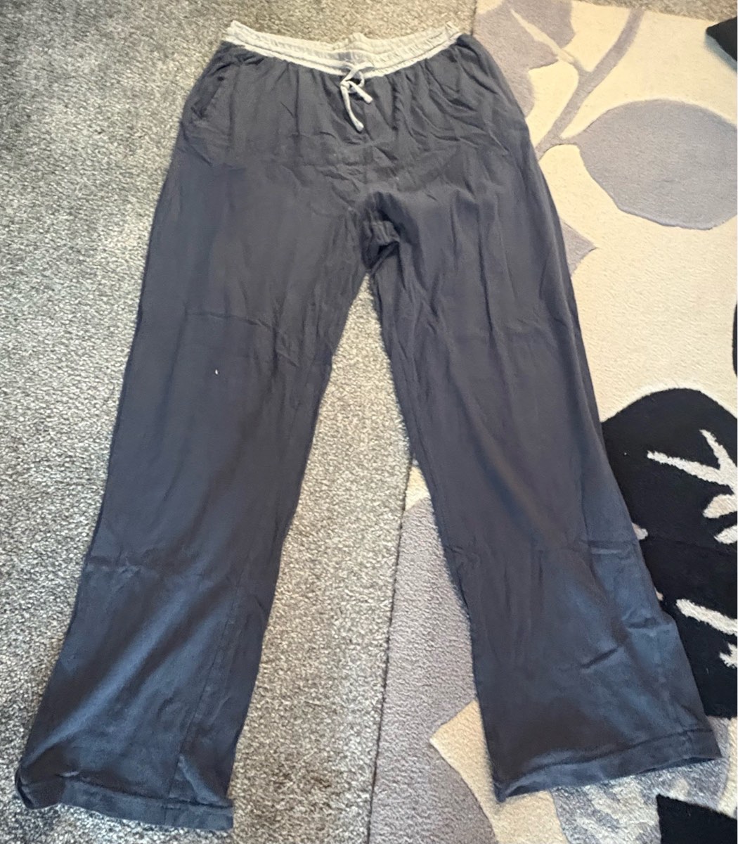 Men’s pj bottoms