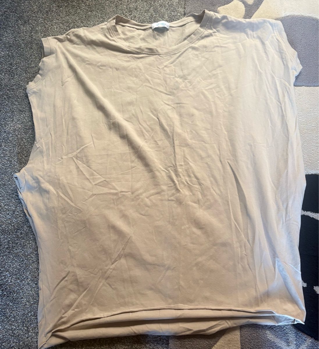 Ladies cream t shirt