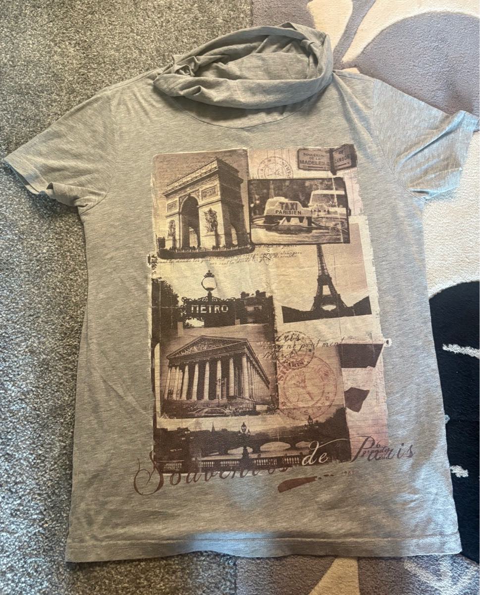 Men’s grey logo t shitt