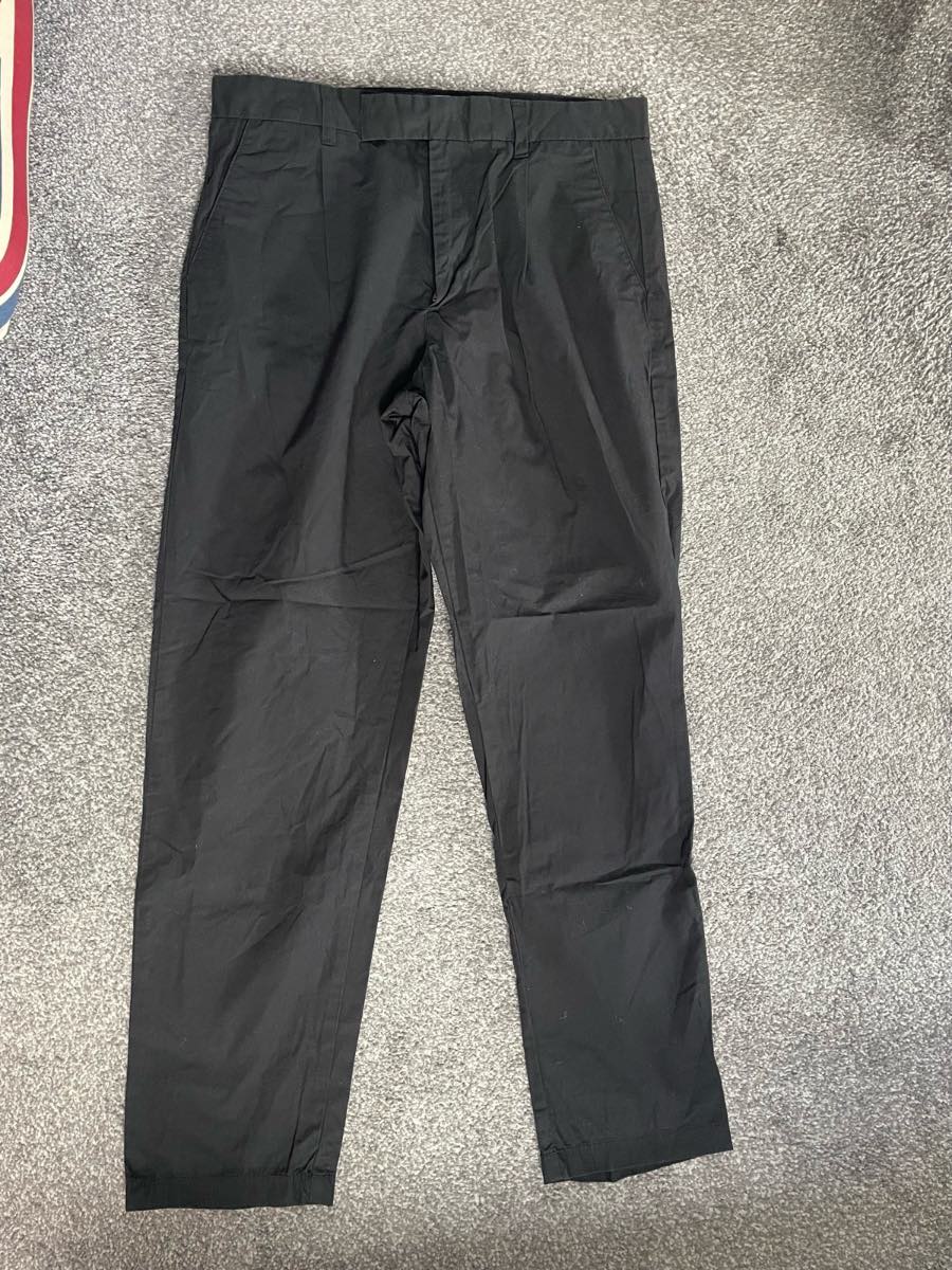 Men’s black trousers