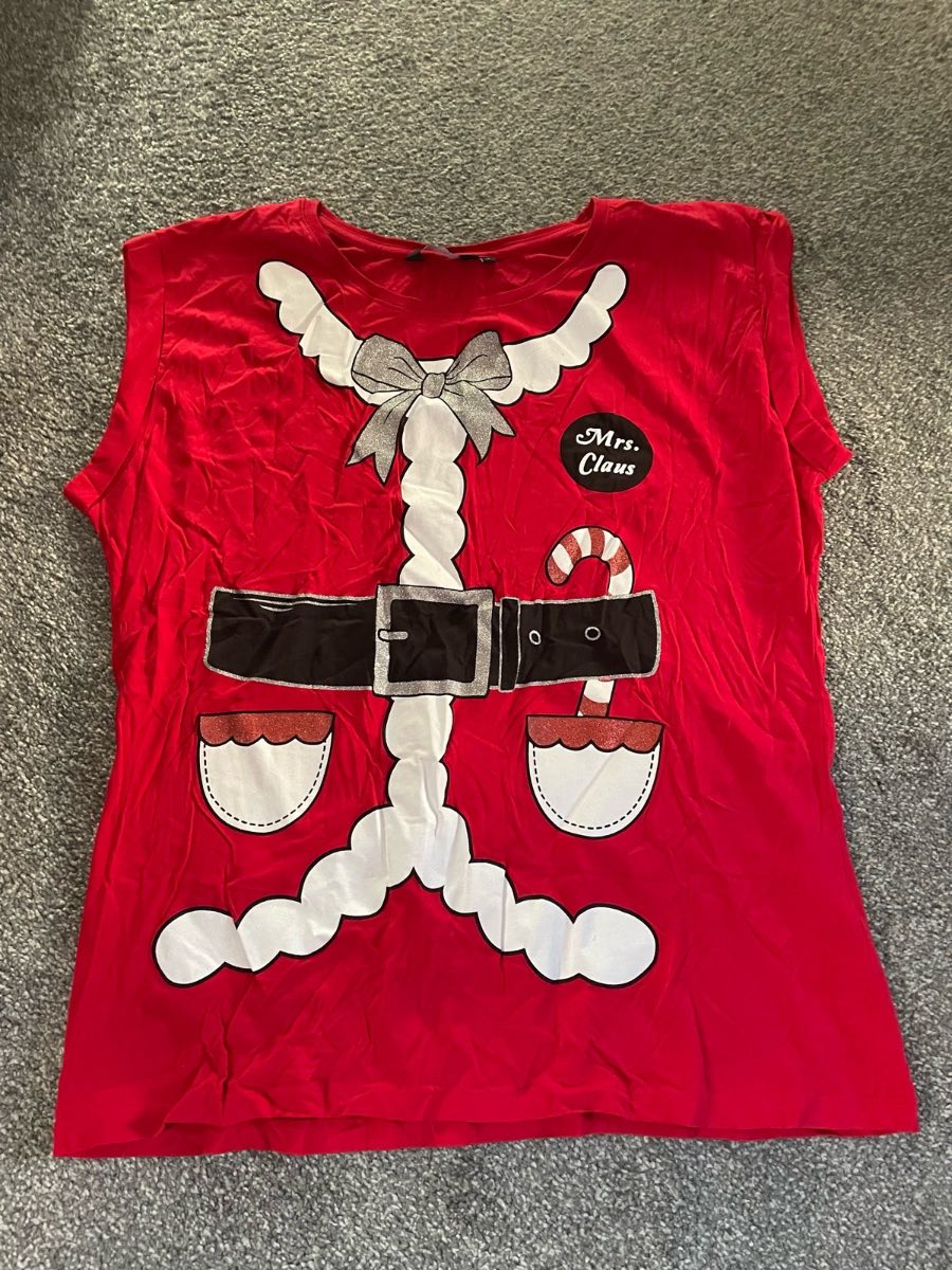 Ladies Mrs Claus t shirt