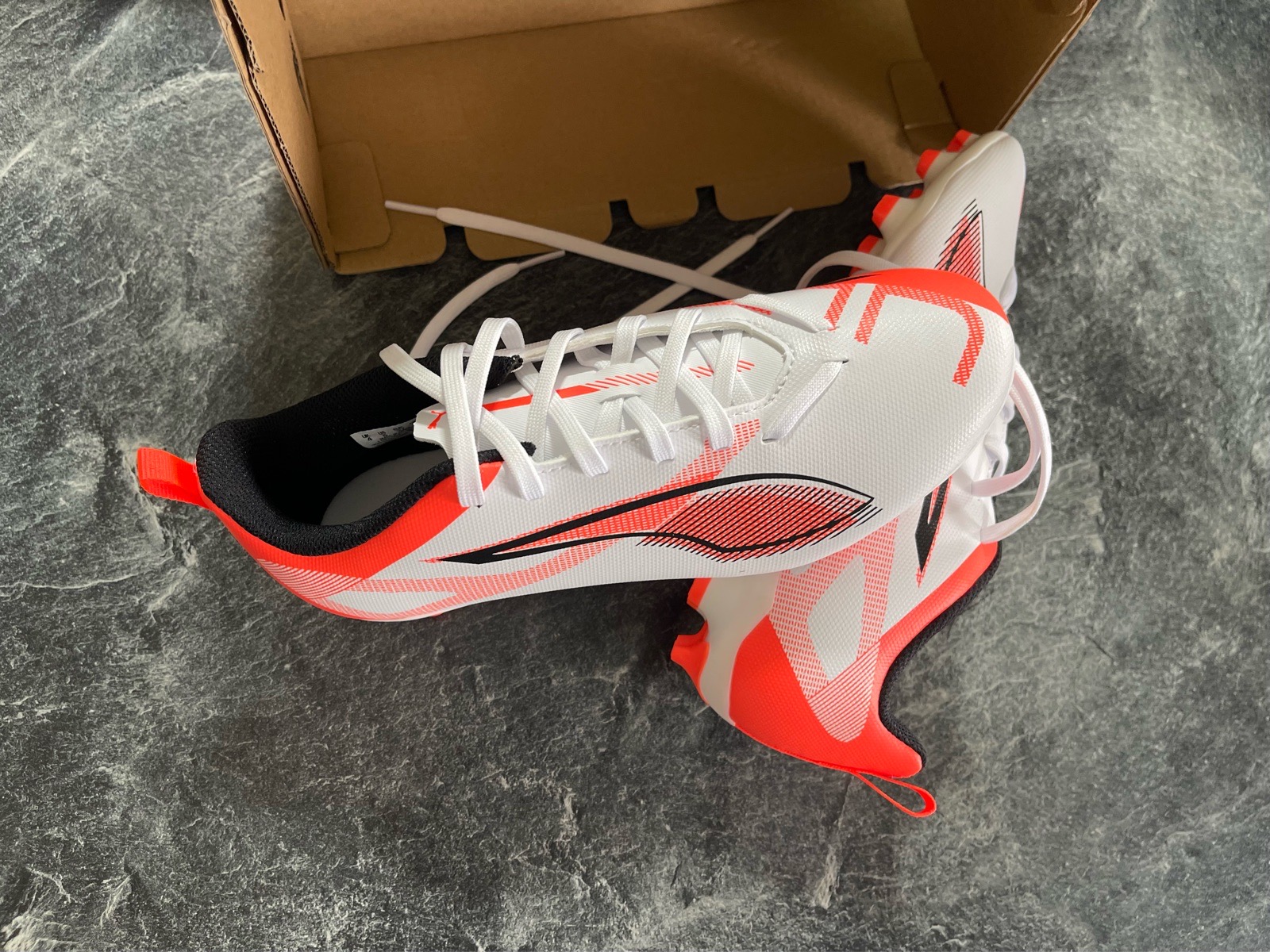 Puma football boots Size 4 uk brand new